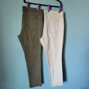 Bundle Of 2 Calvin Klein Men's Pants Jeans in Olive Green and Cream 38 Lot Of 2